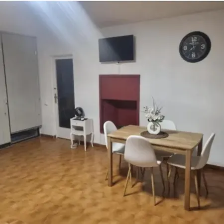 3 A 5 Minutes A Pied De La Apartment